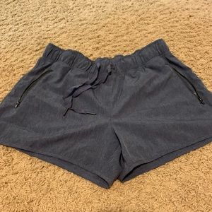 BCG brand athletic shorts with side pockets